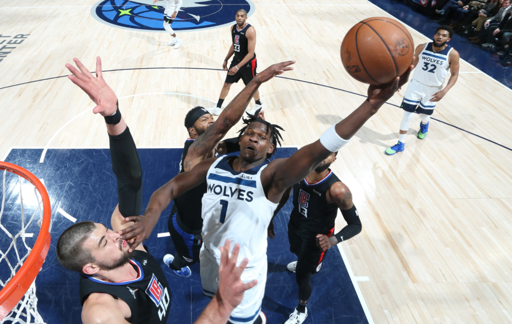  爱德华兹末节21分，森林狼逆风翻盘擒快船  